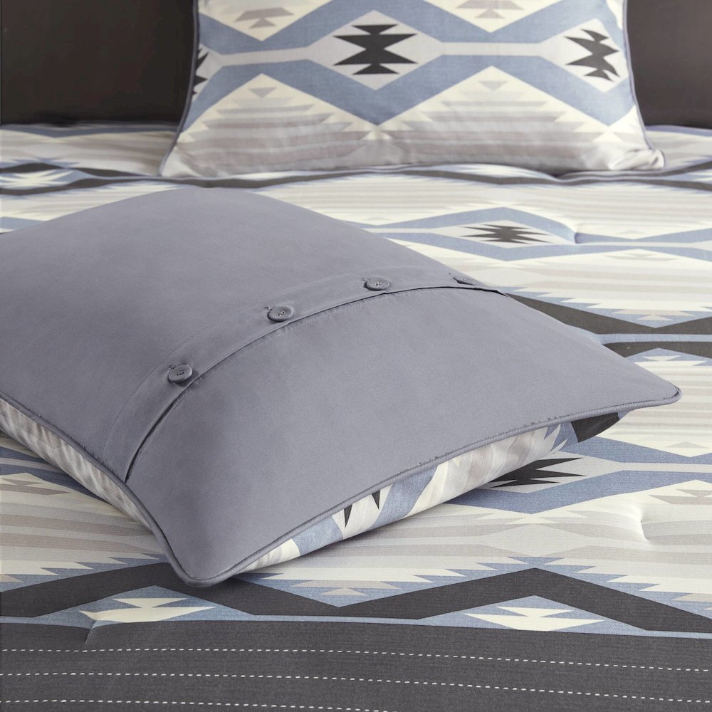 Bitter Creek Oversized Comforter Set. Picture 2