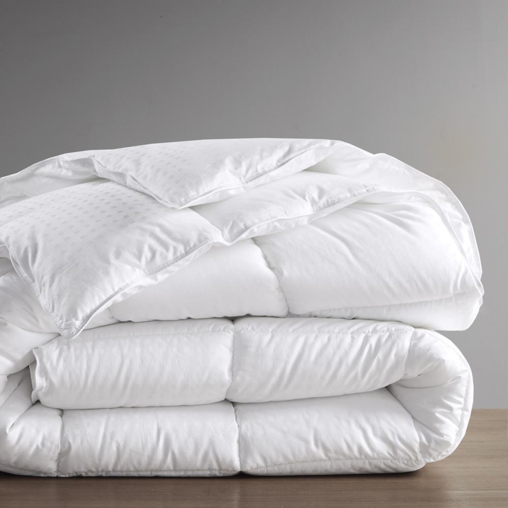 Dobby Cotton Down Alternative Comforter. Picture 3