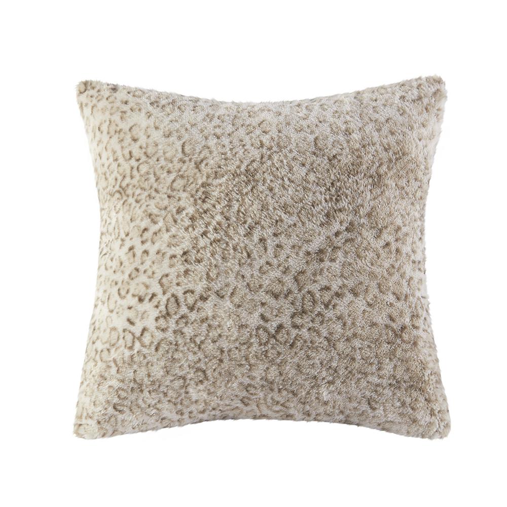 Faux Fur Square Pillow. Picture 3