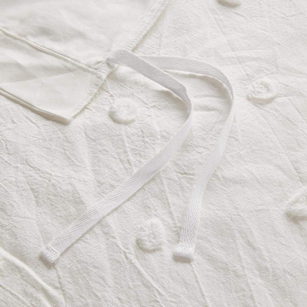 Cotton Jacquard Duvet Cover Set with Euro Shams and Throw Pillows. Picture 2