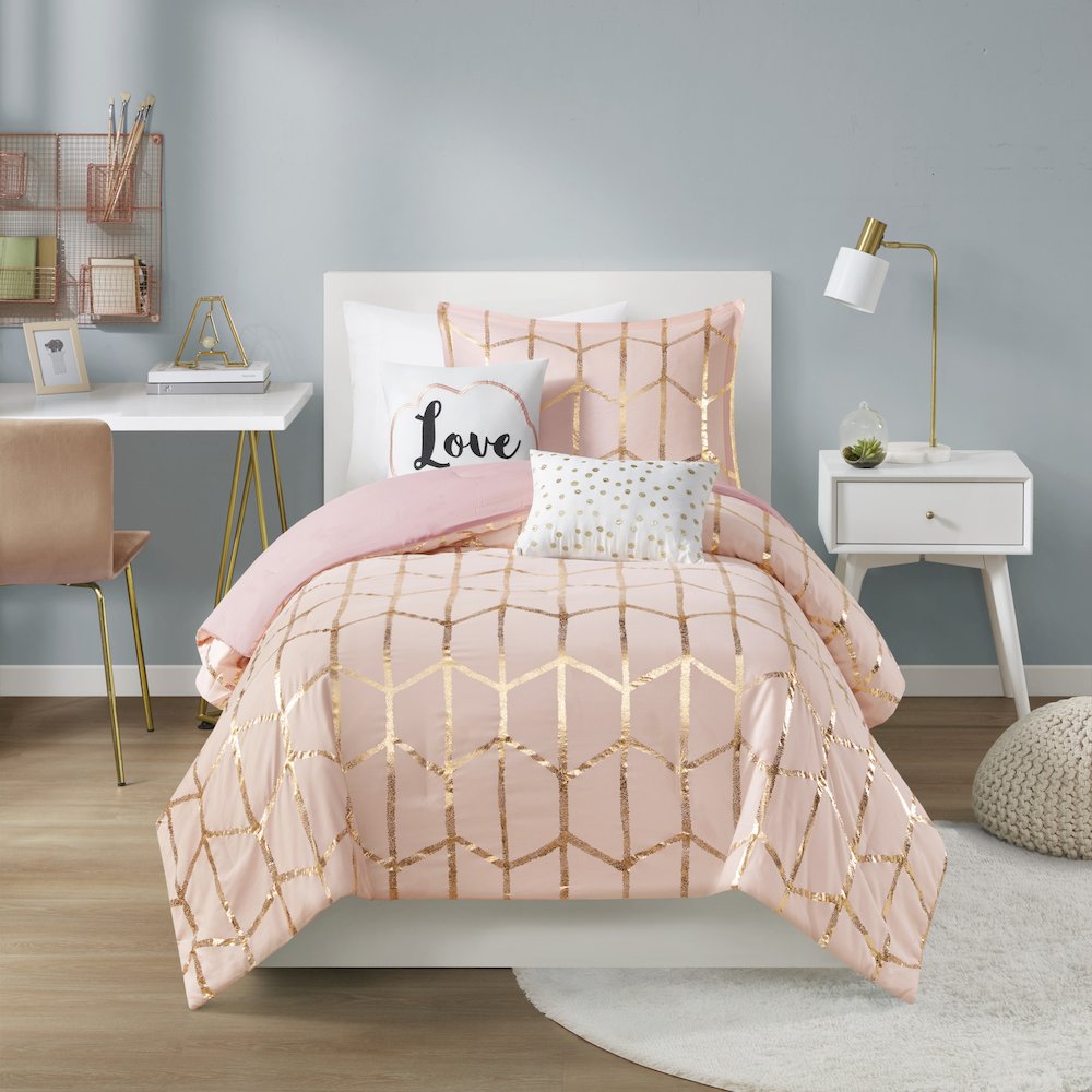 Raina 100% Polyester Brushed Microfiber Printed Comforter Set. Picture 1