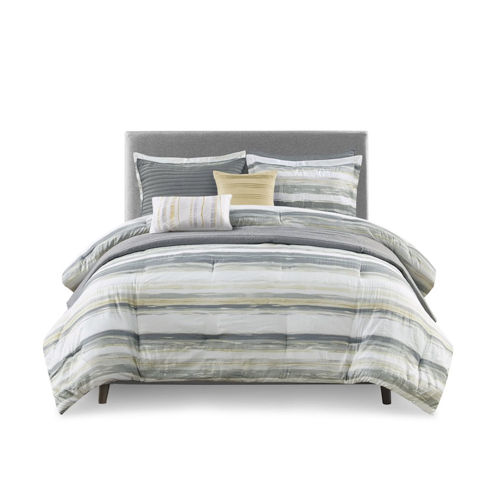 8 Piece Printed Seersucker Comforter and Quilt Set Collection. Picture 2