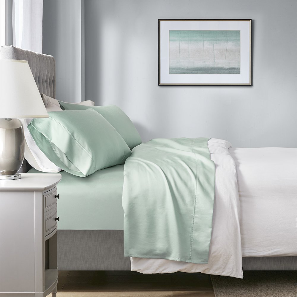 HeiQ Smart Temperature Cotton Blend 4 PC Sheet Set. Picture 2