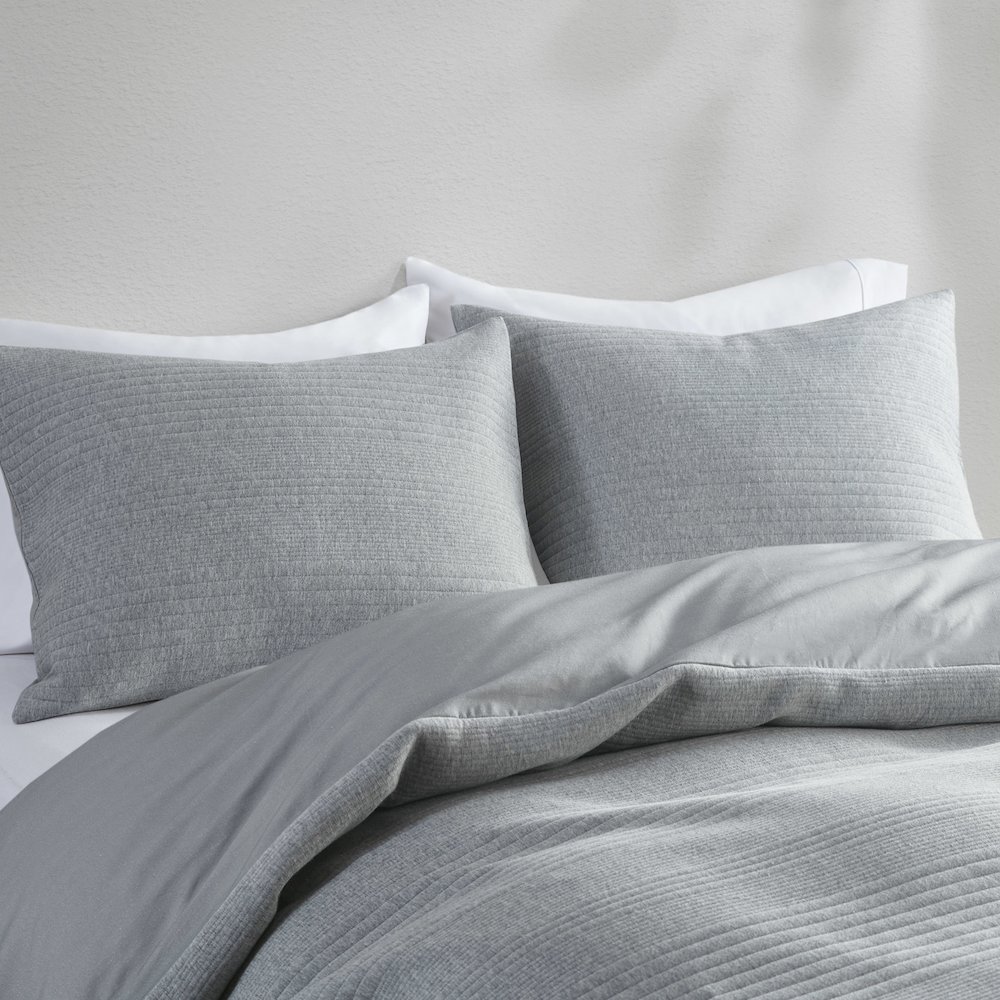 3 Piece Duvet Set. Picture 1