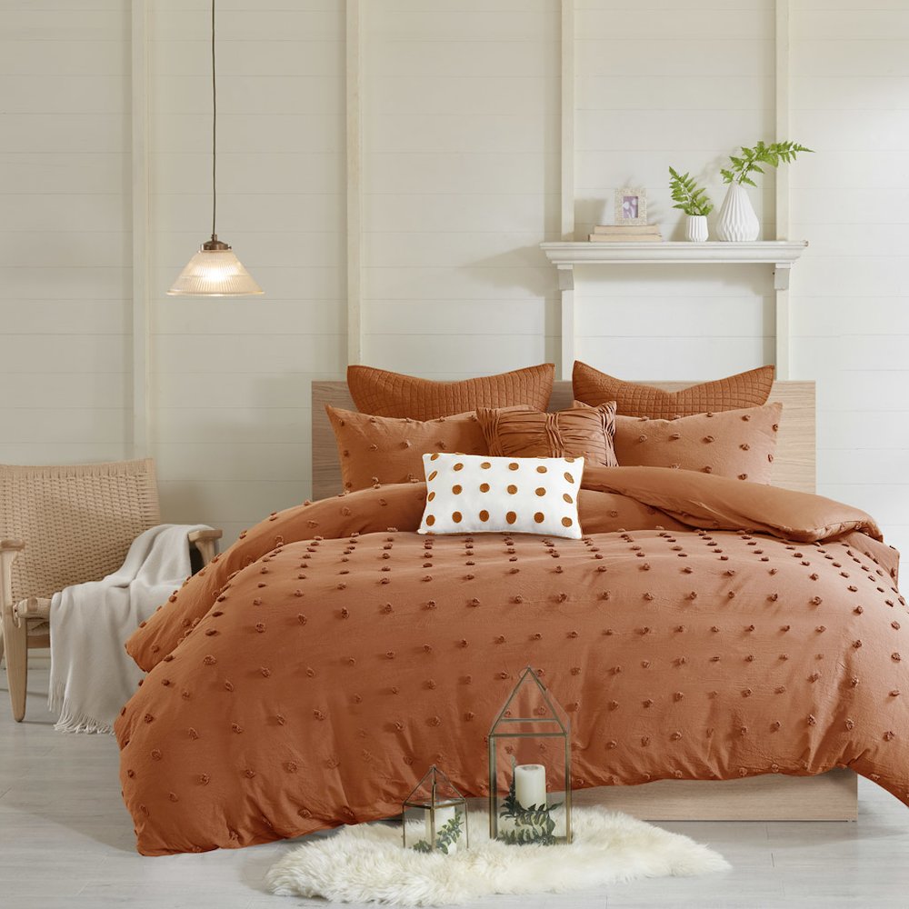 Cotton Jacquard Duvet Cover Set with Euro Shams and Throw Pillows. Picture 4