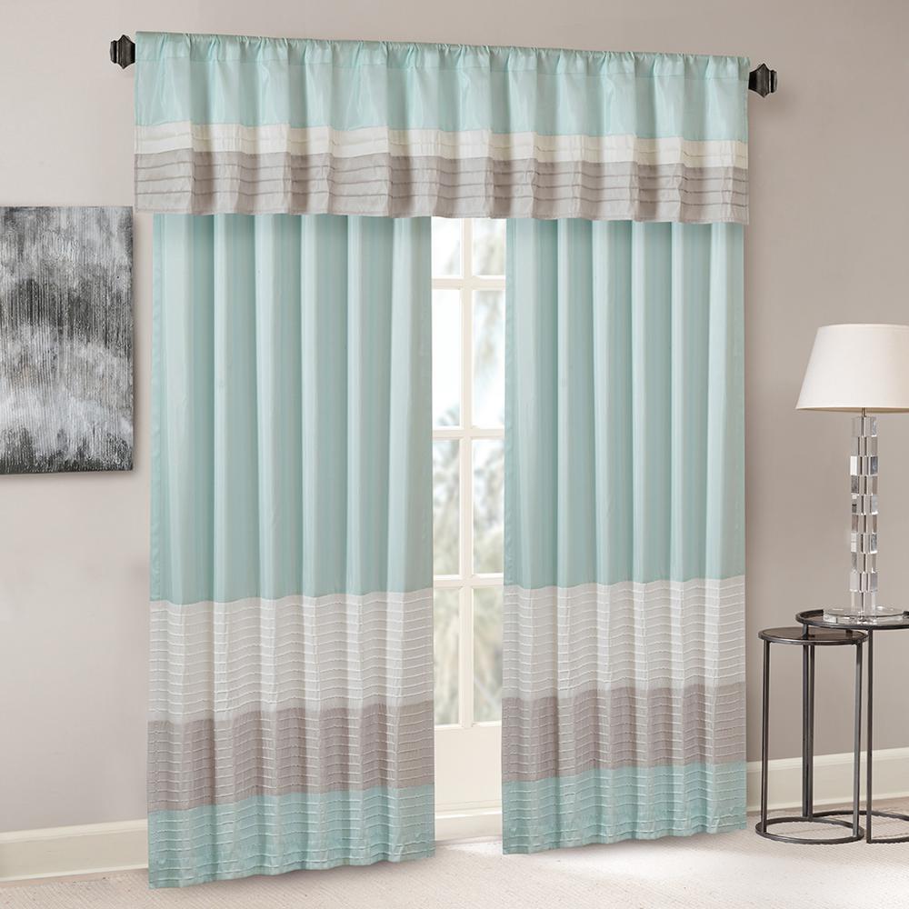 Polyoni Pintuck Valance. Picture 1