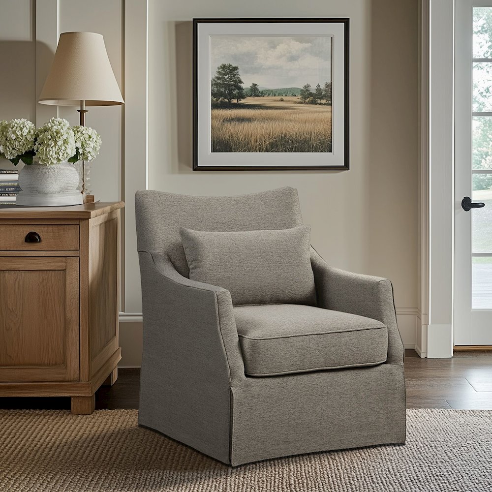 Skirted Swivel Chair. Picture 1