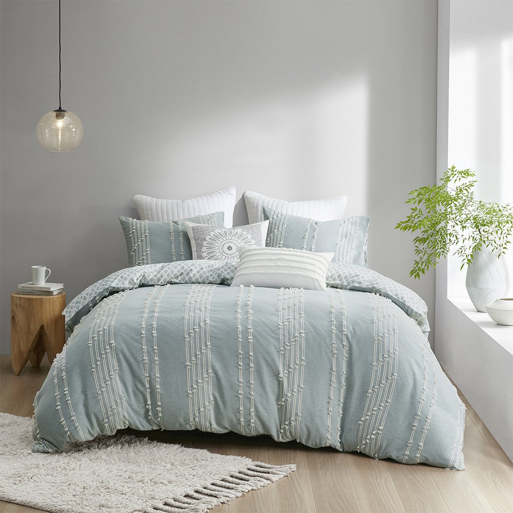3 Piece Cotton Jacquard Duvet Cover Set. Picture 1