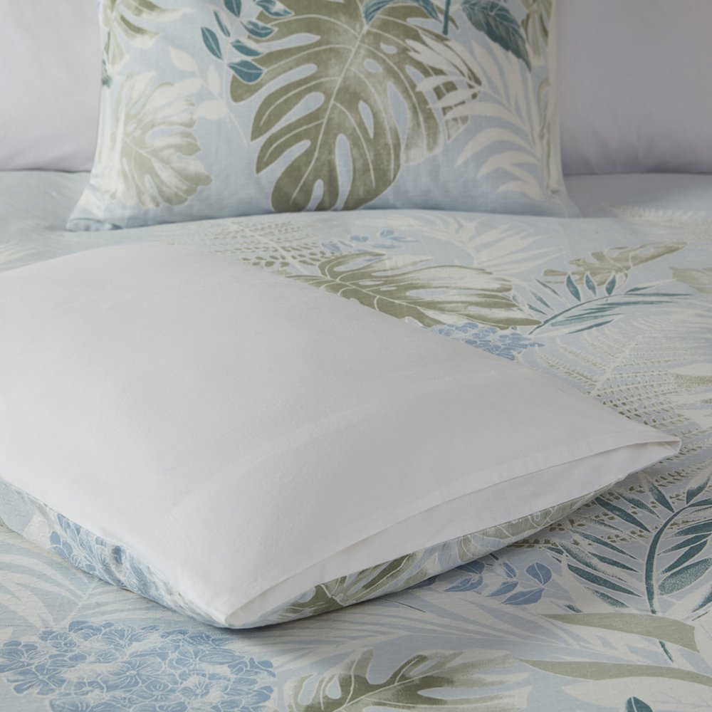 5 Piece Cotton Duvet Cover Set with Throw Pillow. Picture 5