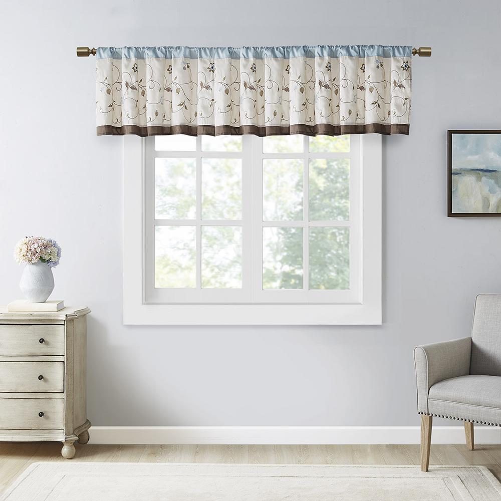 Embroidered Window Valance. Picture 4
