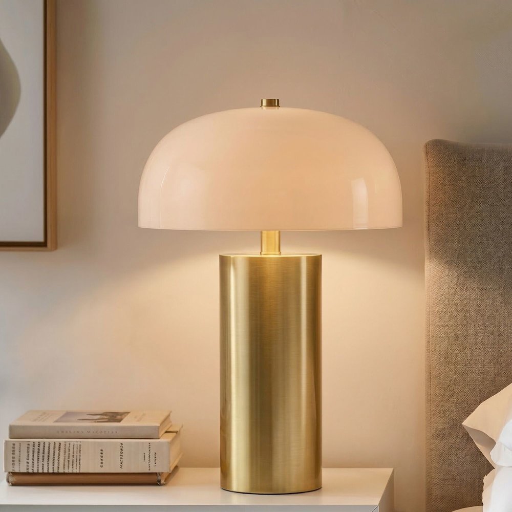 Nilo Table Lamp with Opaque Glass Shade. Picture 5