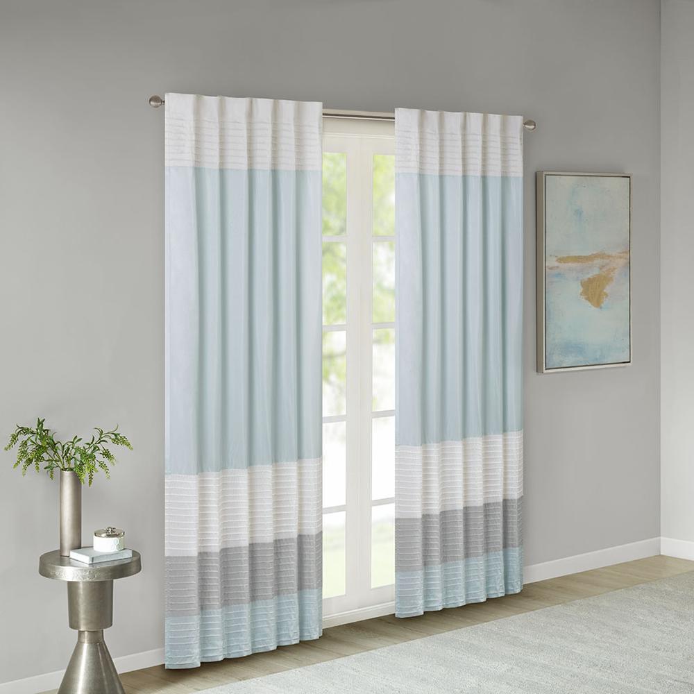 Polyoni Pintuck Curtain Panel. Picture 3
