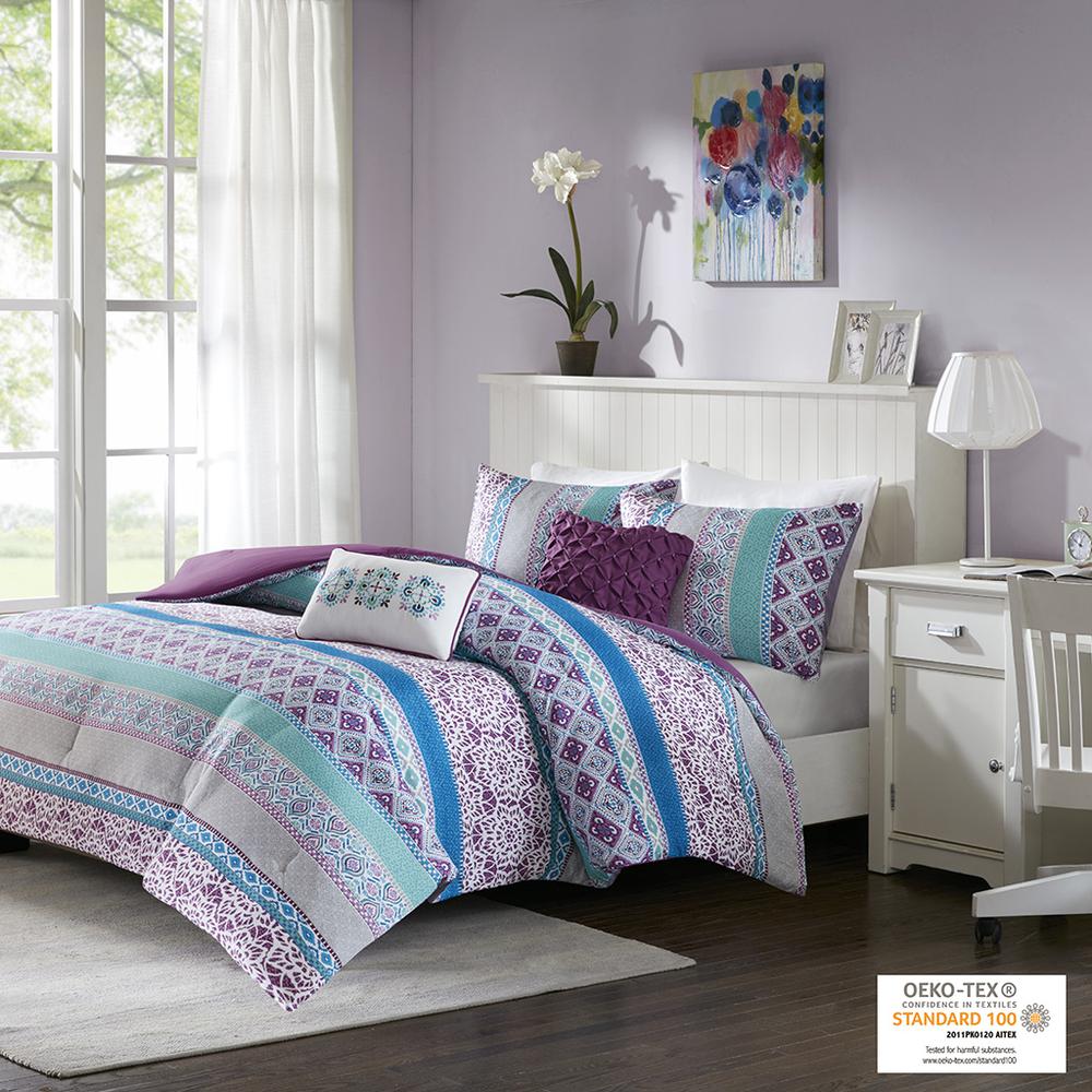 Comforter Set. Picture 4