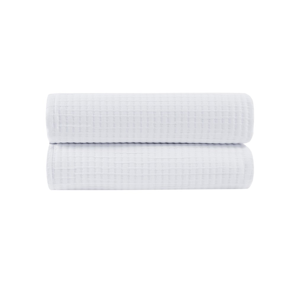 Matelasse Luxury Coverlet. Picture 5