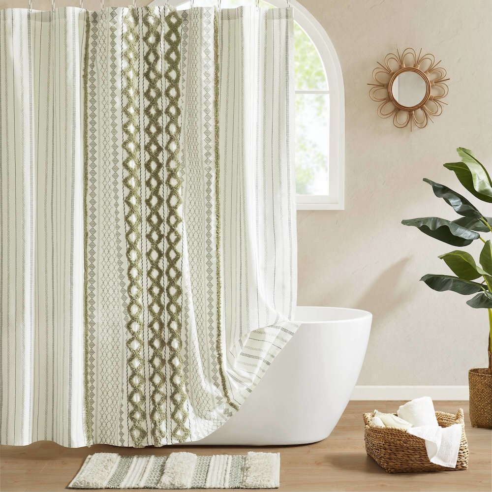 Imani Cotton Printed Shower Curtain with Chenille. Picture 1