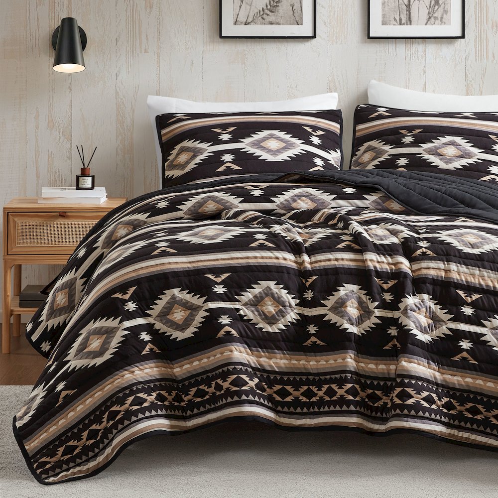 Taos Bedding Collection. Picture 1
