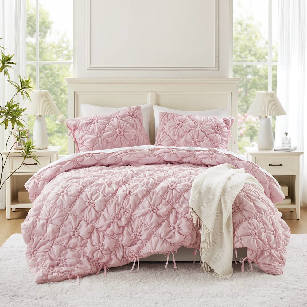 Lily 3PCS Comforter Set, Pink color. Picture 2