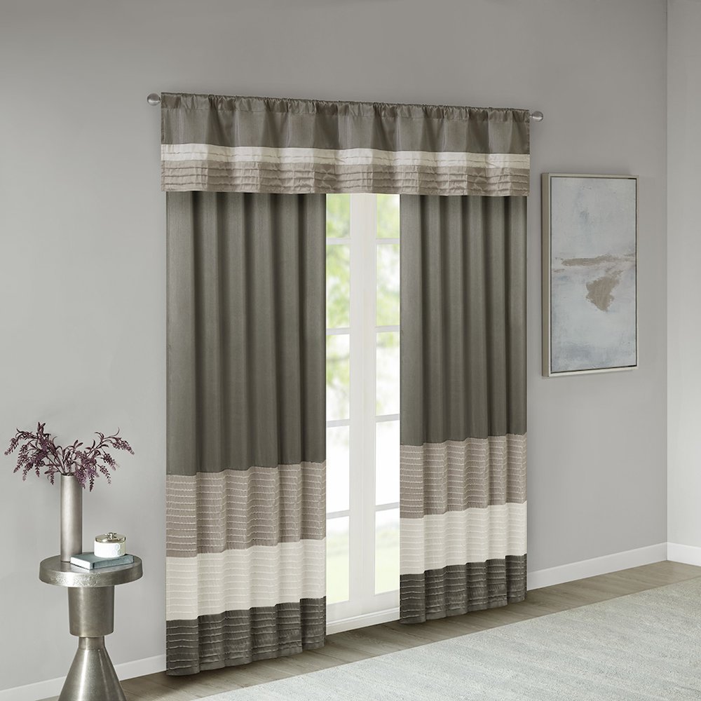 Polyoni Pintuck Window Valance. Picture 3
