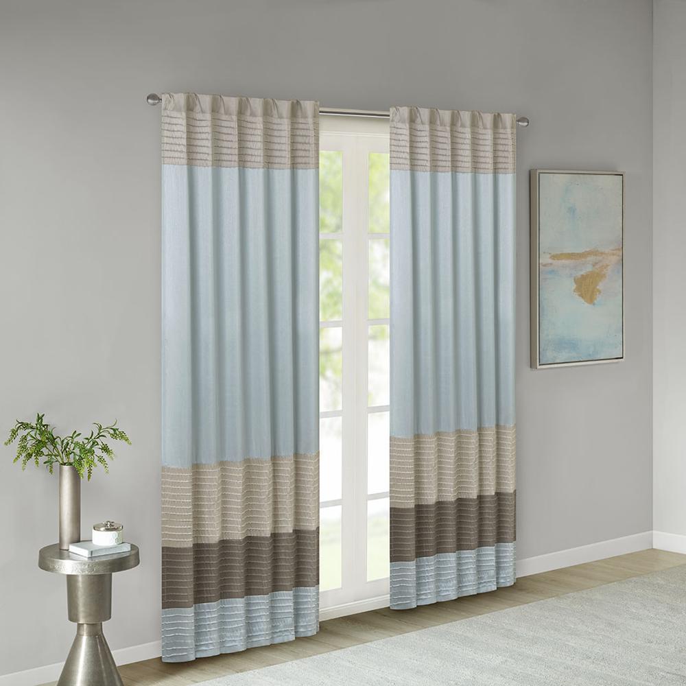 Polyoni Pintuck Curtain Panel. Picture 3