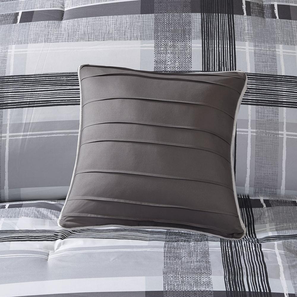 Plaid Comforter Set. Picture 3