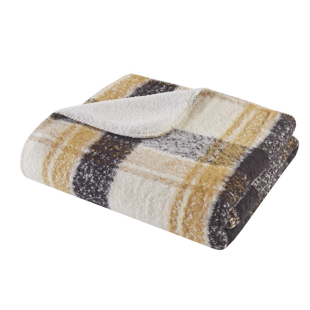 Faux Mohair to Sherpa Throw. Picture 5