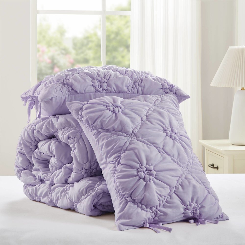 Lily 3PCS Comforter Set, Purple color. Picture 3