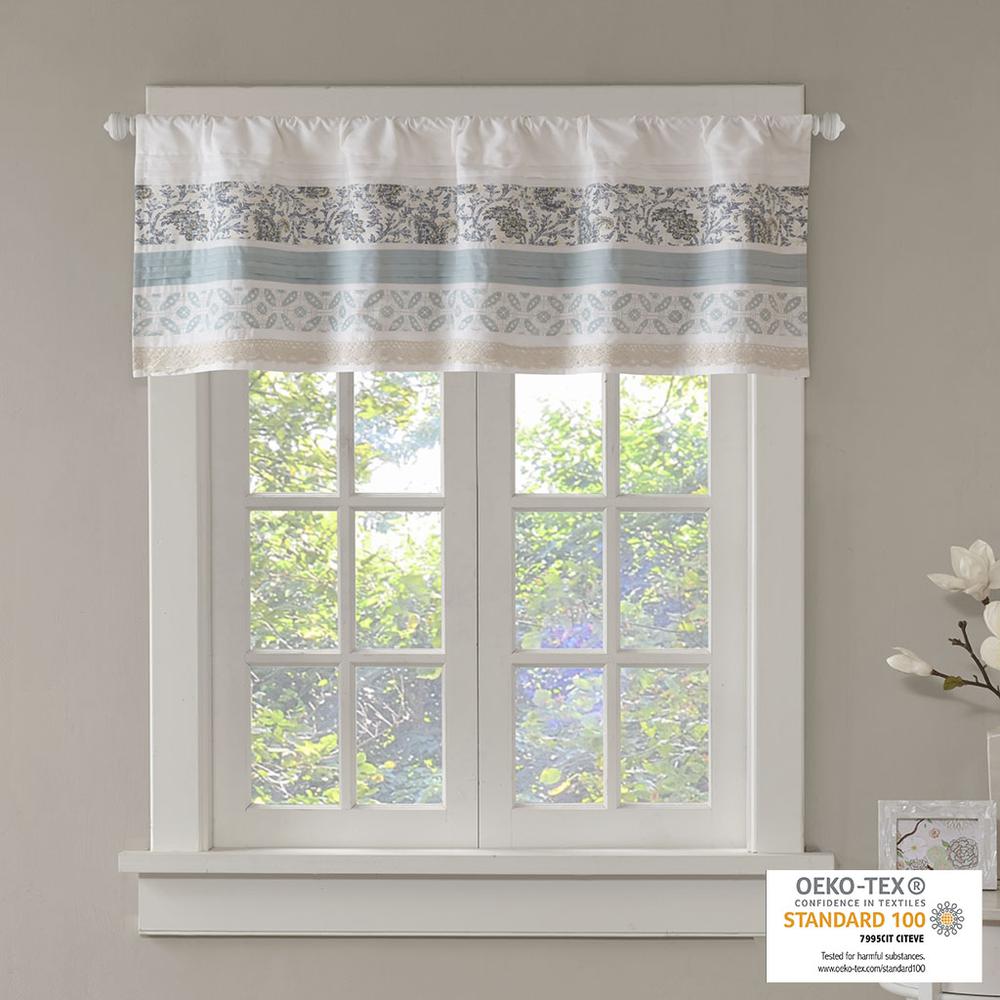 Printed and Pieced Rod Pocket Valance. Picture 5