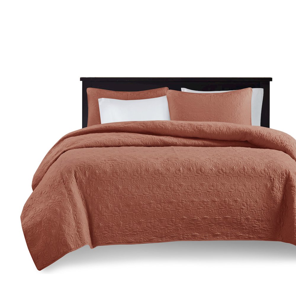 Quebec 3 Piece Reversible Quilt Set, Clay Red color. Picture 5