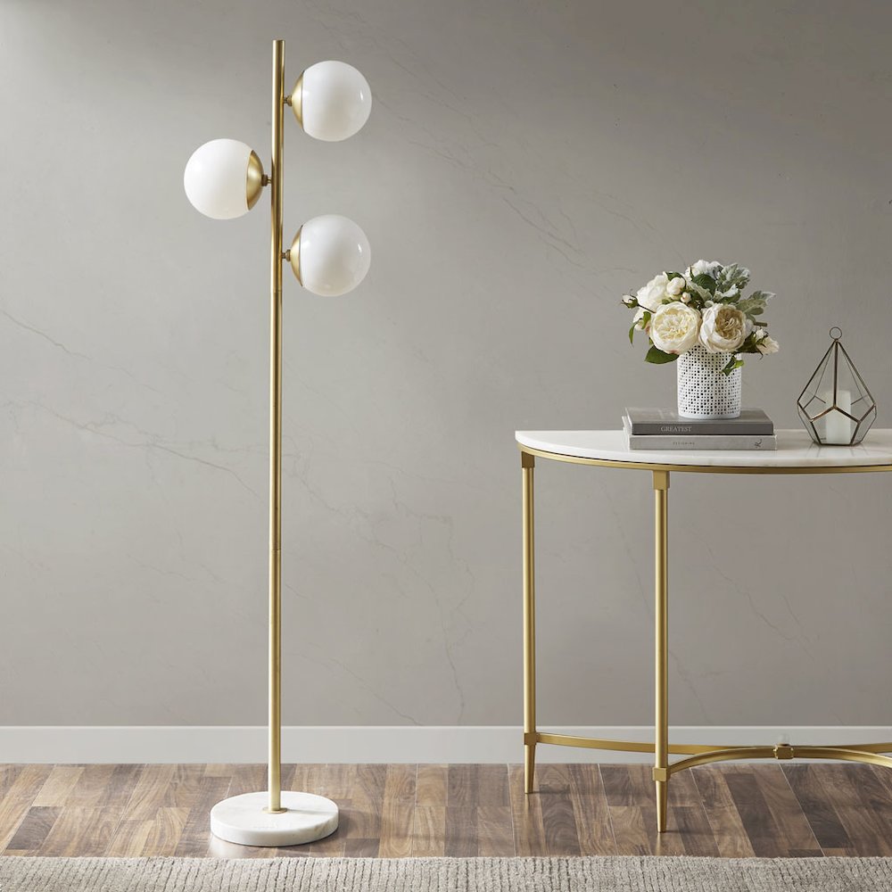 3-Globe Light Floor Lamp with Marble Base. Picture 5