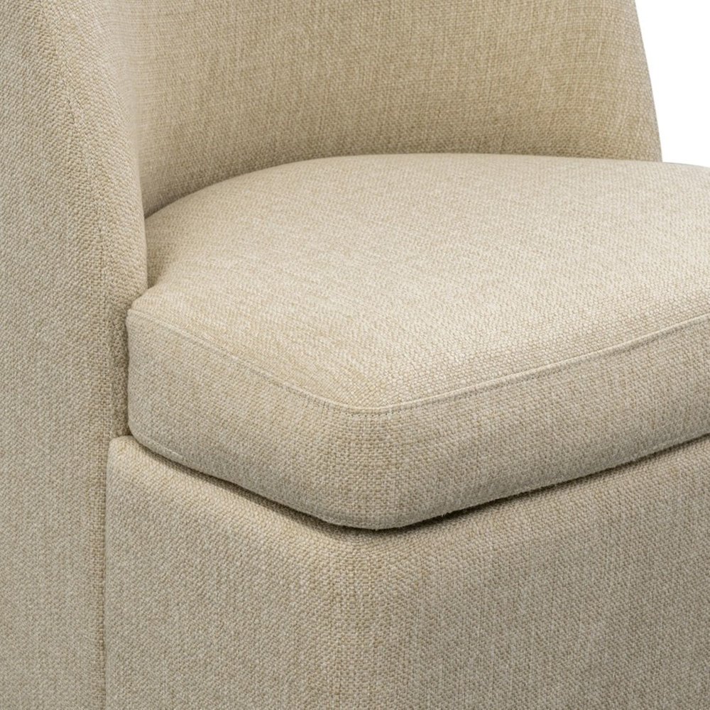 Lyra Dining Chair with castors. Picture 4