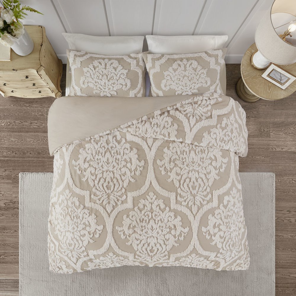 3 piece Tufted Cotton Chenille Damask Duvet Cover Set. Picture 4