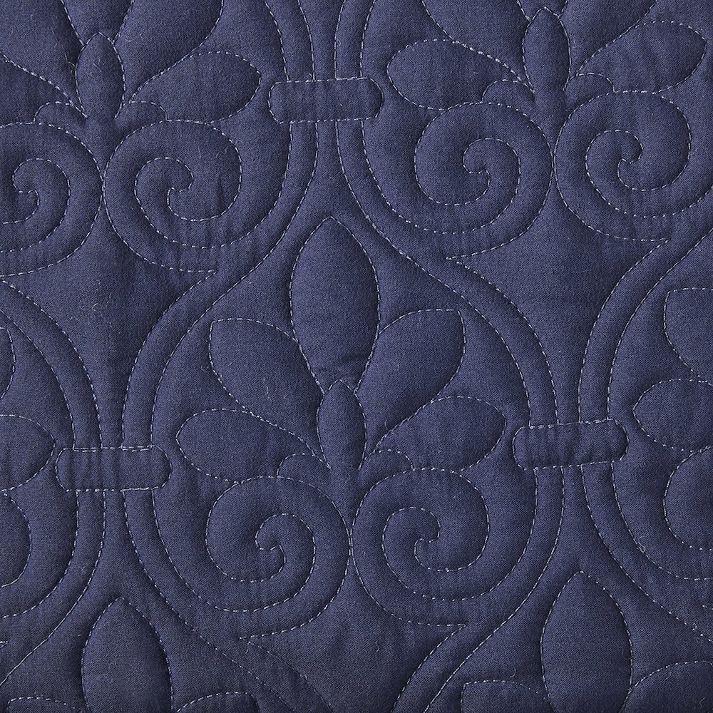 3 Piece Split Corner Pleated Quilted Bedspread. Picture 5