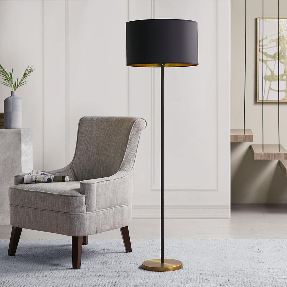 Metal Floor Lamp. Picture 4