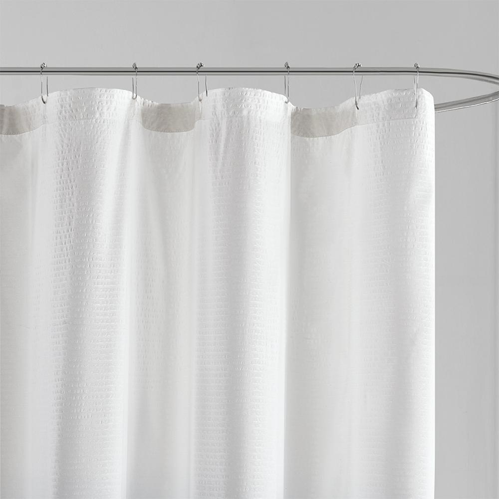 Ombre Printed Seersucker Shower Curtain. Picture 2