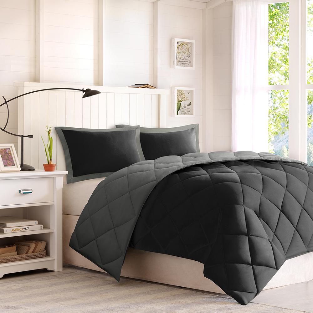 3M Scotchgard Diamond Quilting Reversible Down Alternative Comforter Set. Picture 3