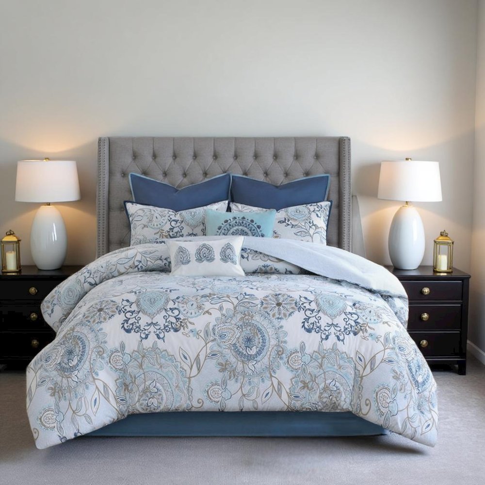 8 Piece Queen Size Comforter Set, Cotton Reversible Comforter, Floral Design. Picture 3