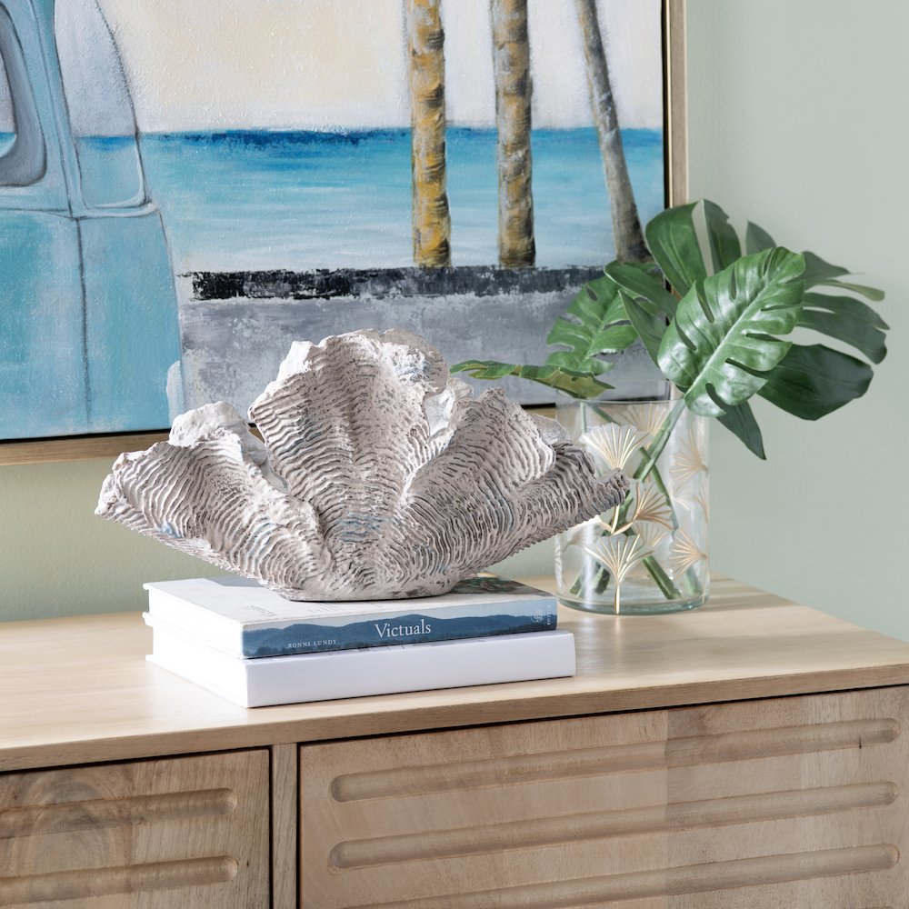 Deacon Coral  Sculpture. Picture 4