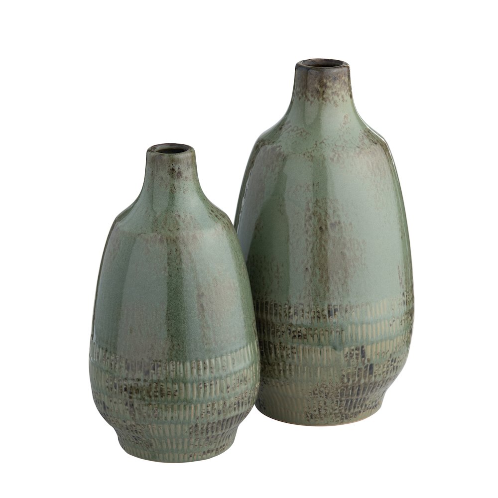 Arden Vases. Picture 1