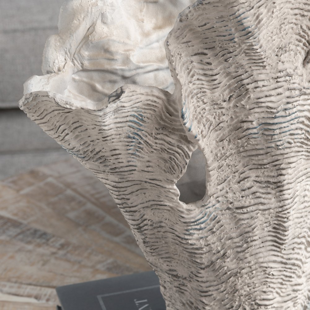 Deacon Coral Sculpture. Picture 5