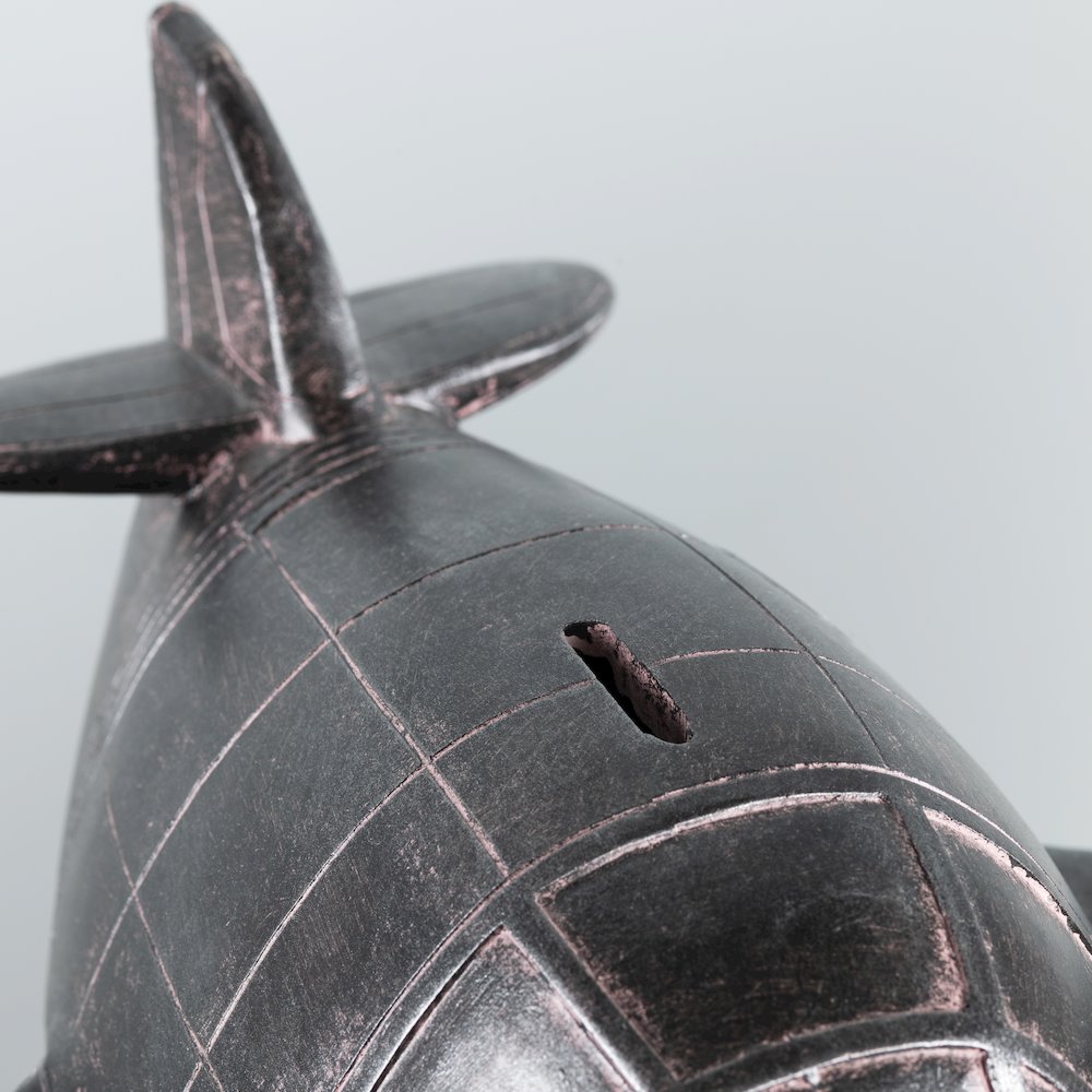 Airplane Statue. Picture 4