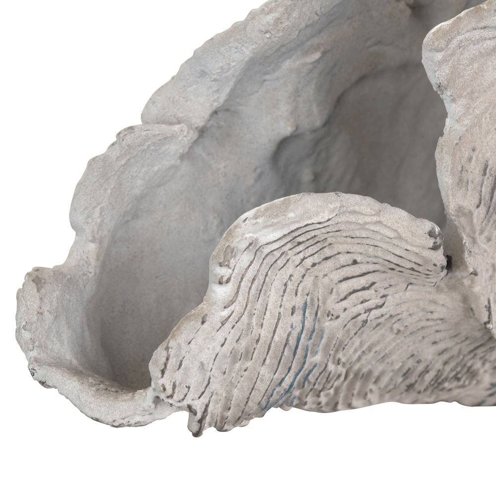 Deacon Coral  Sculpture. Picture 3