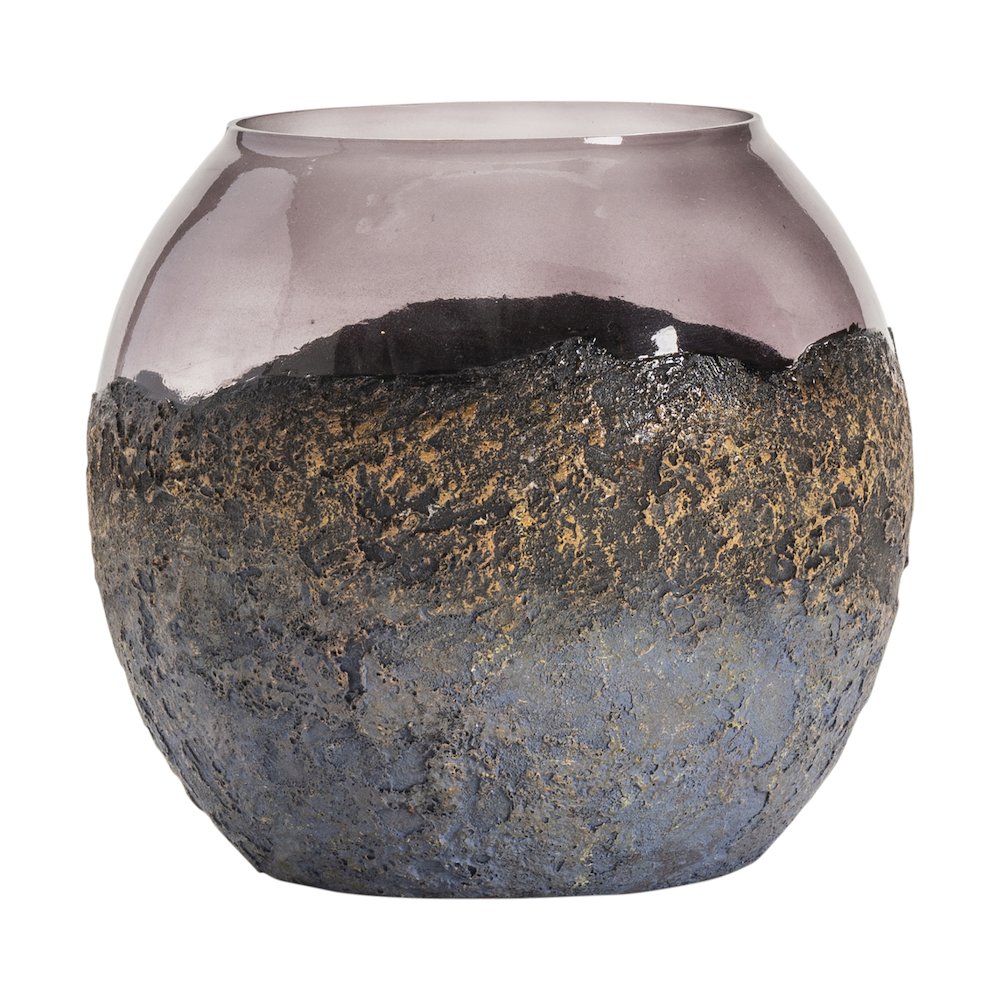 Large Kai Candle Holder. Picture 1