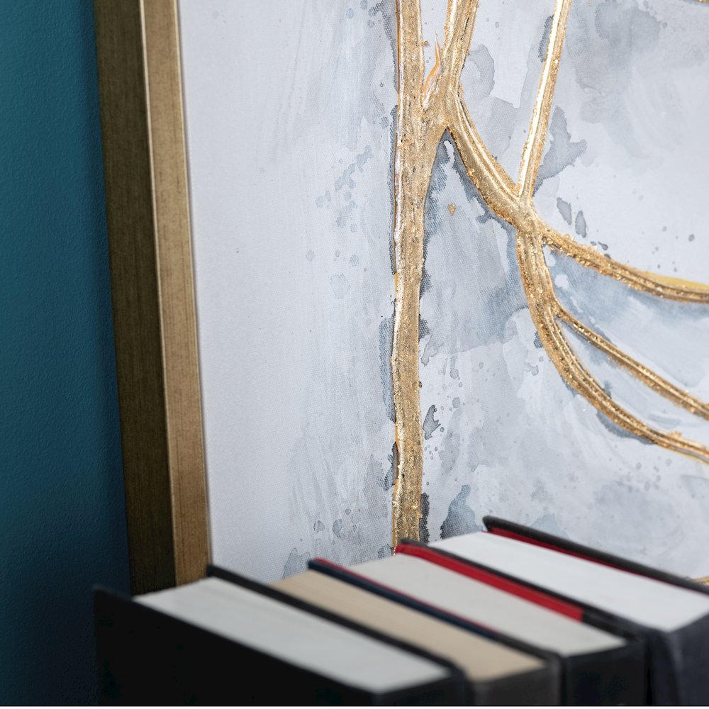 Gilded Lines Wall Decor. Picture 4