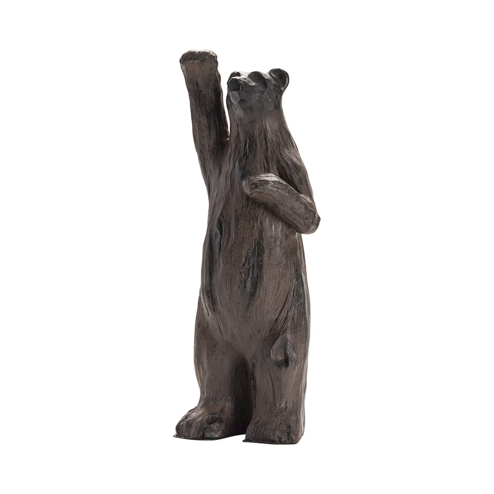 Poppa Bear Statue. Picture 1