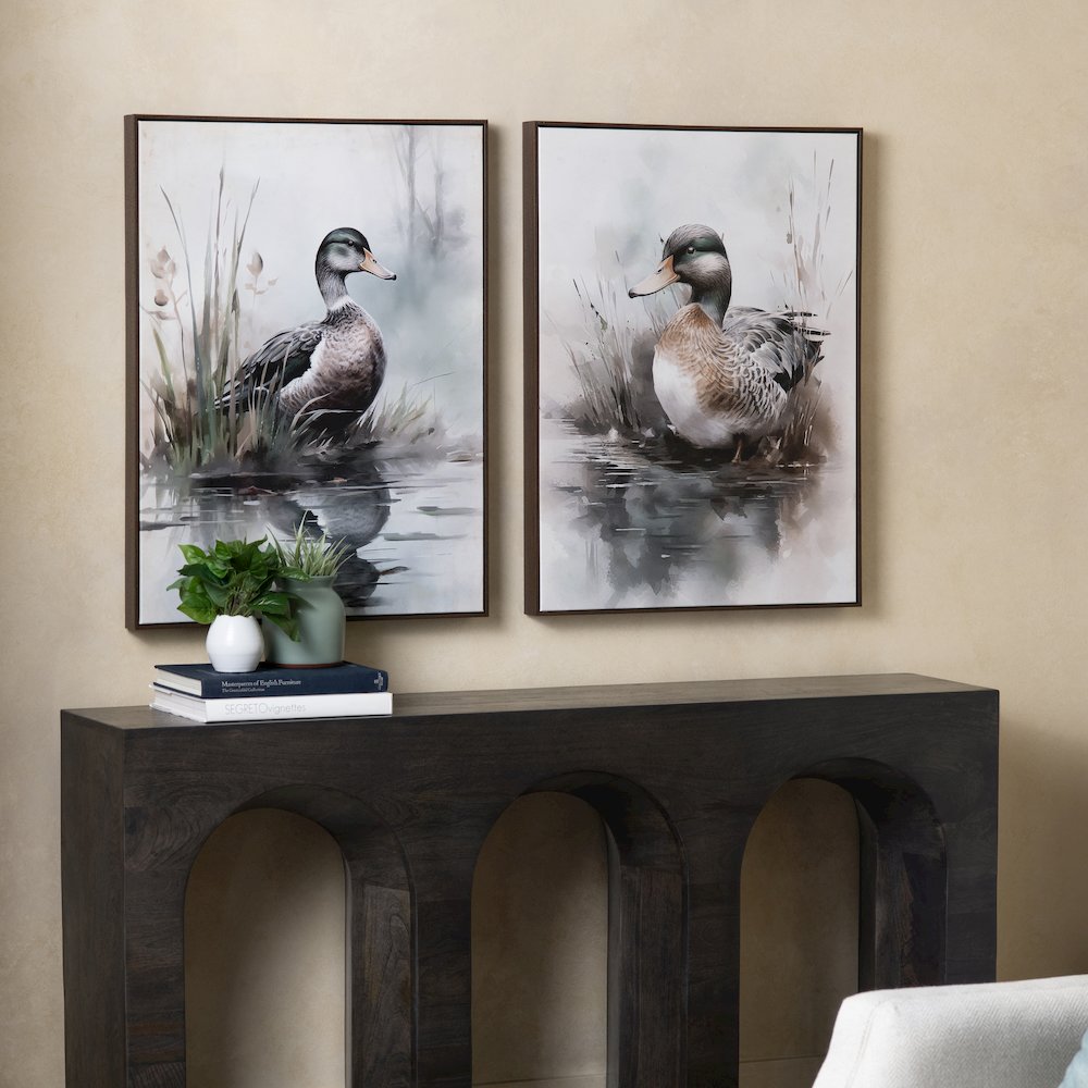 Laying Low Wall Decor. Picture 3