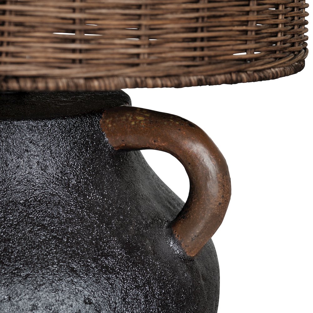 Remington Table Lamp. Picture 3