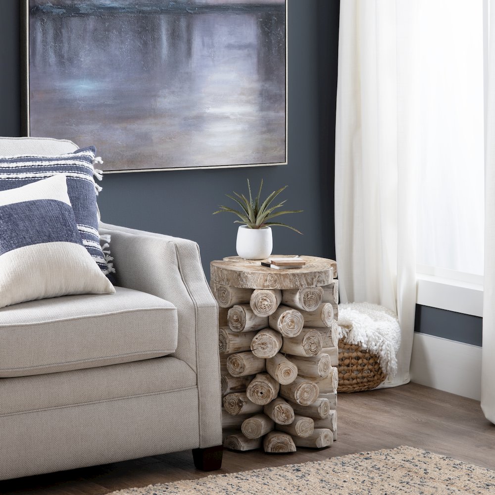 Accent_End Table. Picture 3