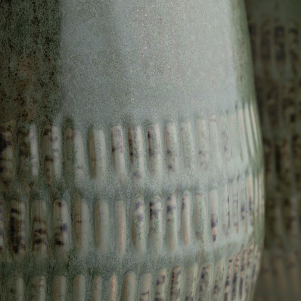 Arden Vases. Picture 2