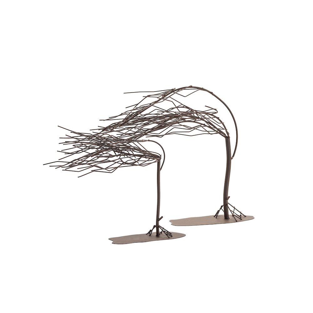 Windy Woods Tree Sculptures. Picture 2