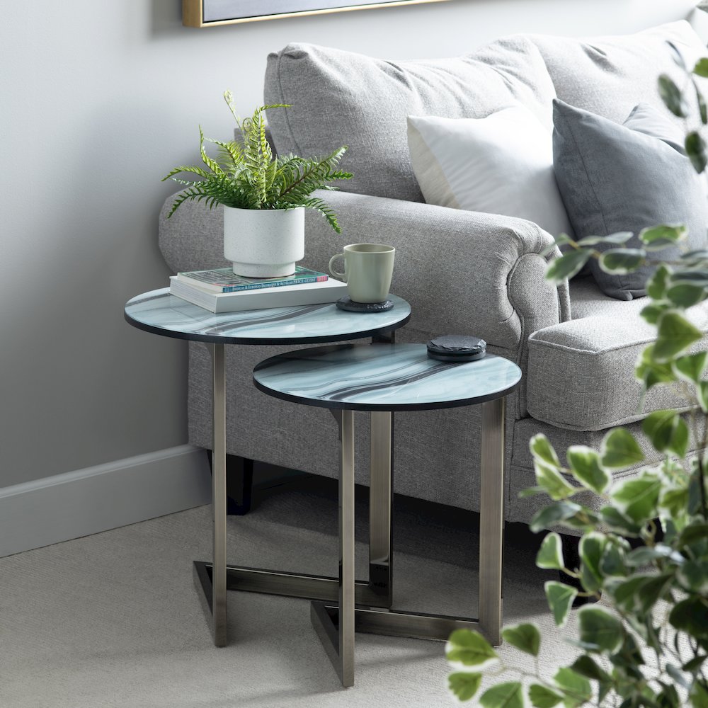 2 Piece Nesting Table Set. Picture 2